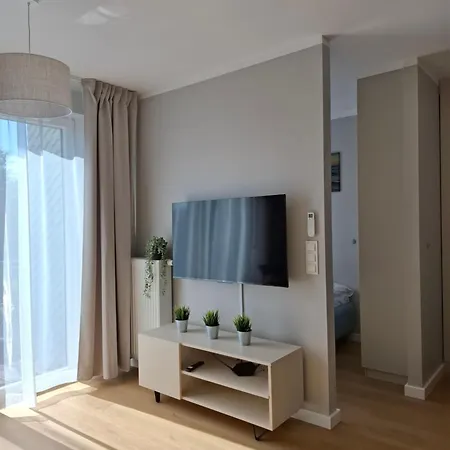 Апартаменты Trimare Uno Z Basenem I Bilardem *