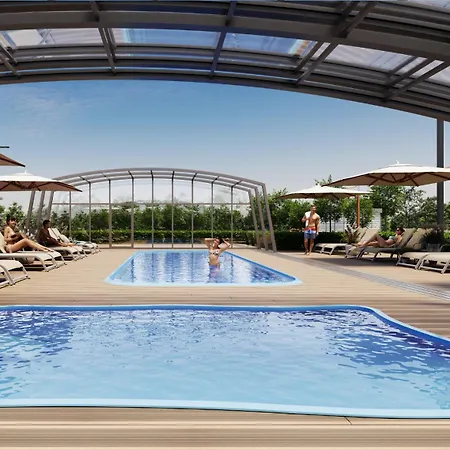 Apartamento Trimare Uno Z Basenem I Bilardem *