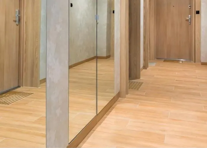 Trimare Uno アパート *